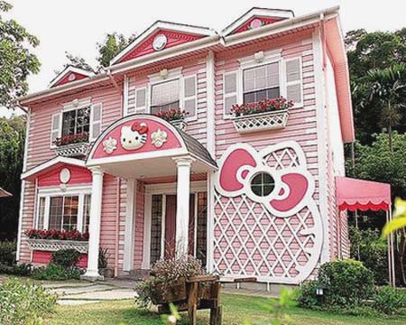 24 Weird And Funny Houses Pictures