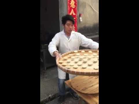 Chinese street food maker