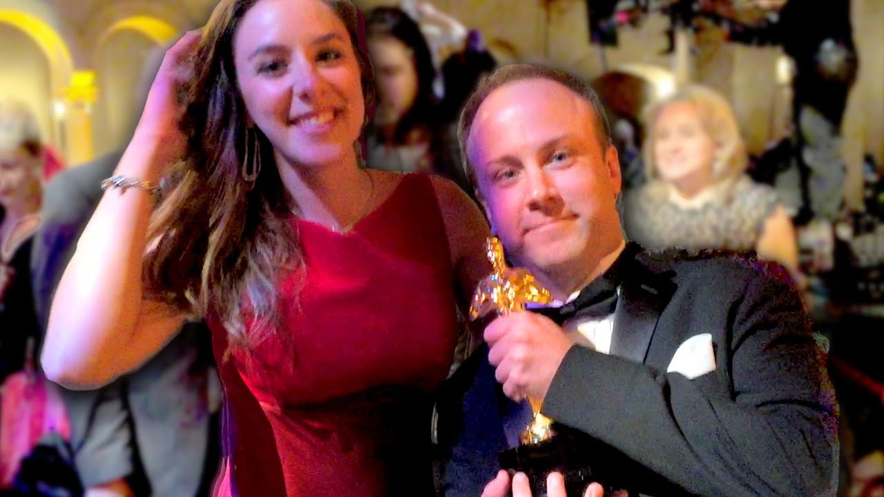 FAKE OSCAR PRANK - Pretending to be a Celebrity