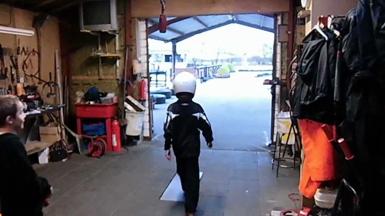 How to park a gokart