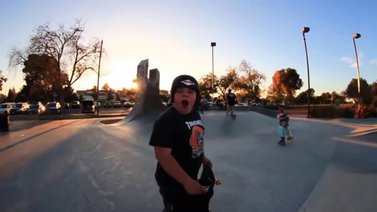 Kid Has Extremely Interesting Way of Saying Goodbye