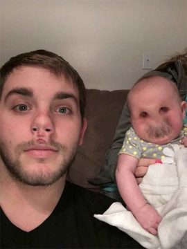 19 Horrifying Face Swaps