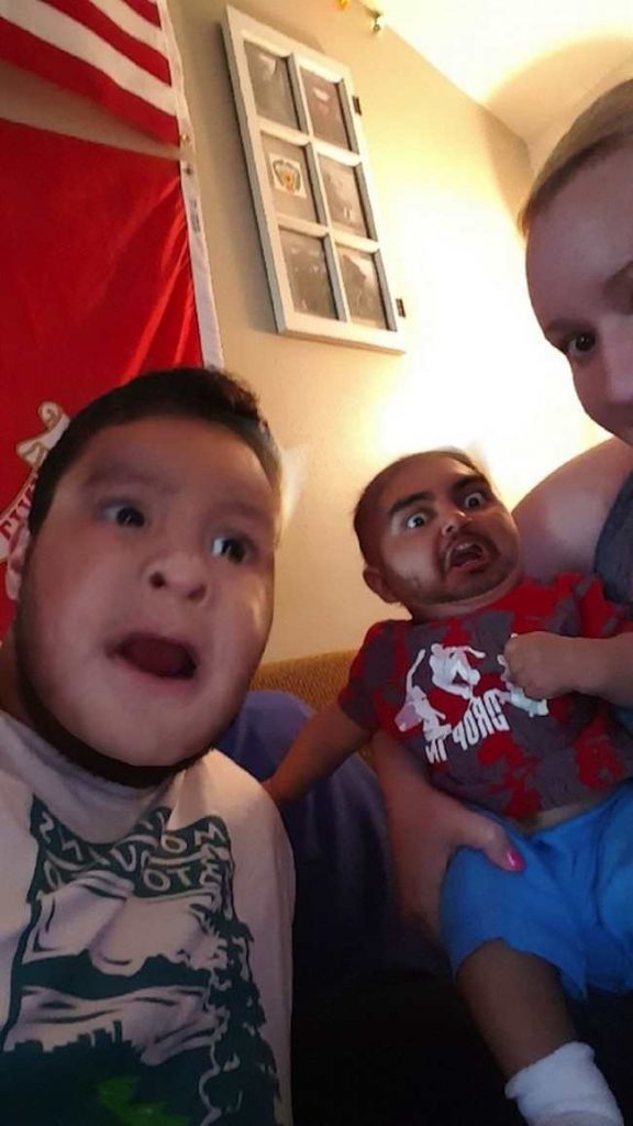 19 Horrifying Face Swaps 