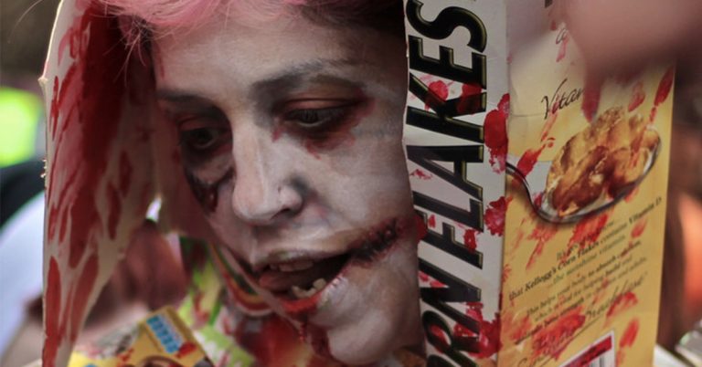 15 Simple And Ridiculously Clever Last-Minute Halloween Costumes