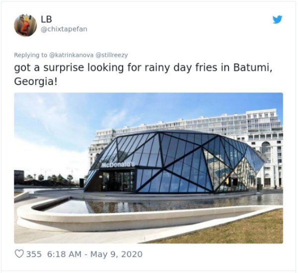 weird architecture, PlayPlace, McDonald's, bad design, crappy design, ball pit