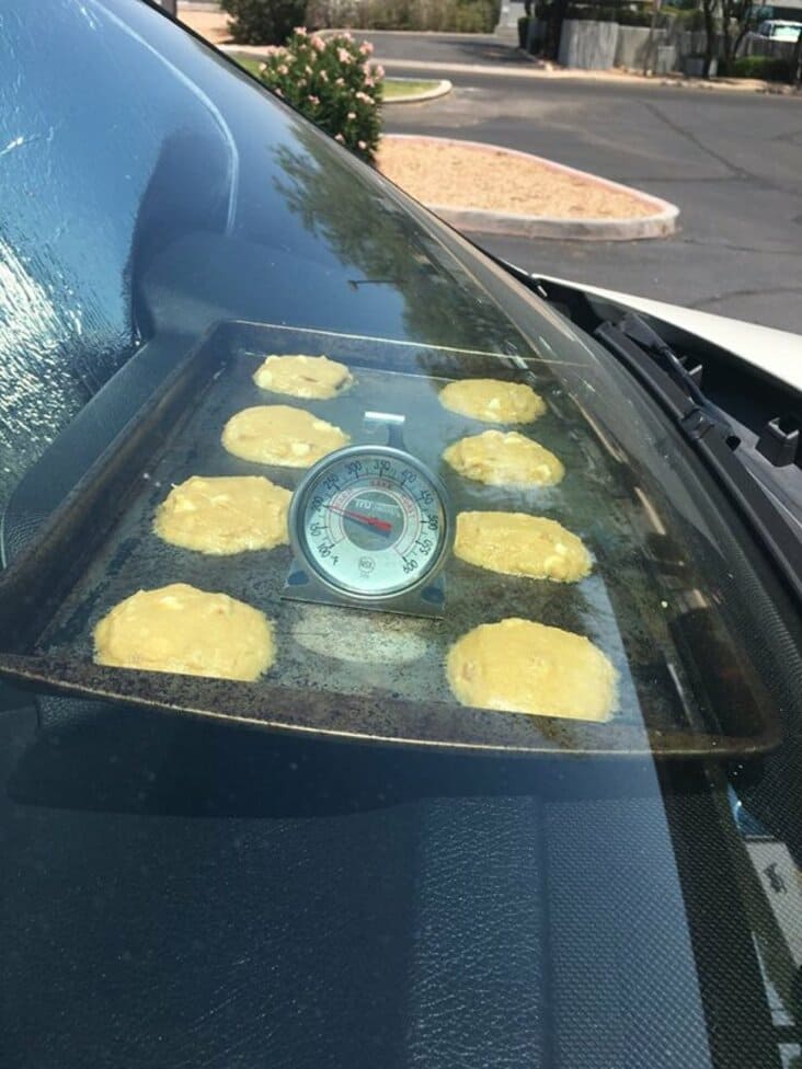 cooking cookies in windshield