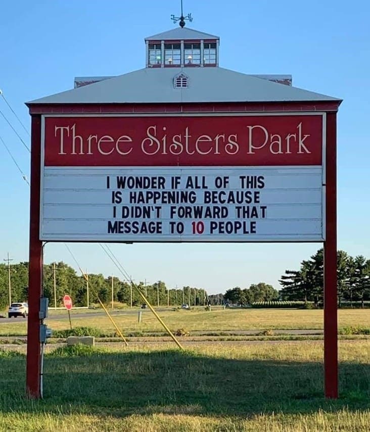 funny road sign, funny road signs, funny three sisters park sign, funny three sisters park road signs, funny park sign, funny park signs