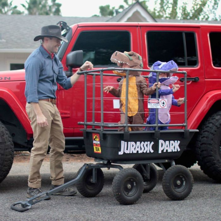 Kids dressed as dinosaurs in jurassic park