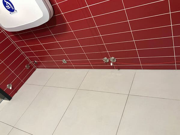 https://pleated-jeans.com/wp-content/uploads/2021/05/genius-bathroom-design-18.jpg