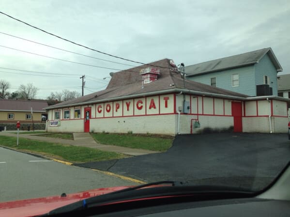 Used to be a Pizza Hut, twitter account about Pizza Hut new businesses, funny photos, pics of weird buildings, funny, lol