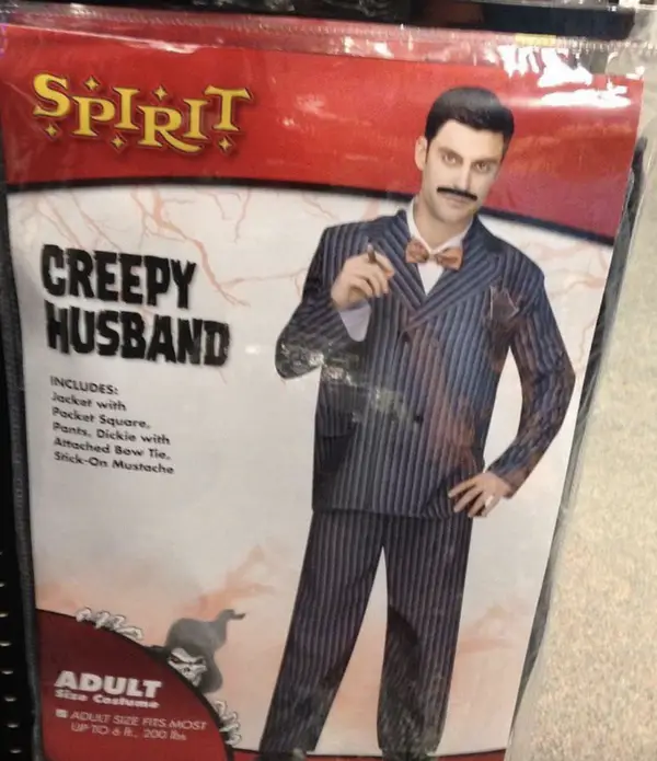 21 Unintentionally Hilarious Knock-Off Halloween Costumes That Are