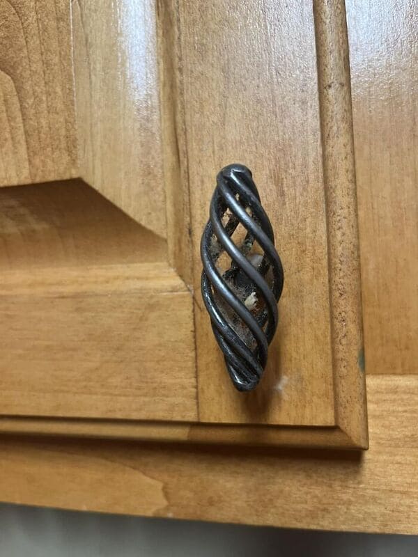 designs hard to clean cabinet handles