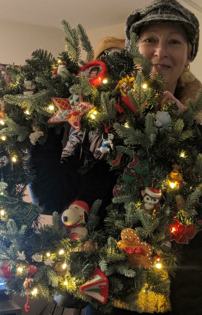 wholesome parent - mom makes a wreath