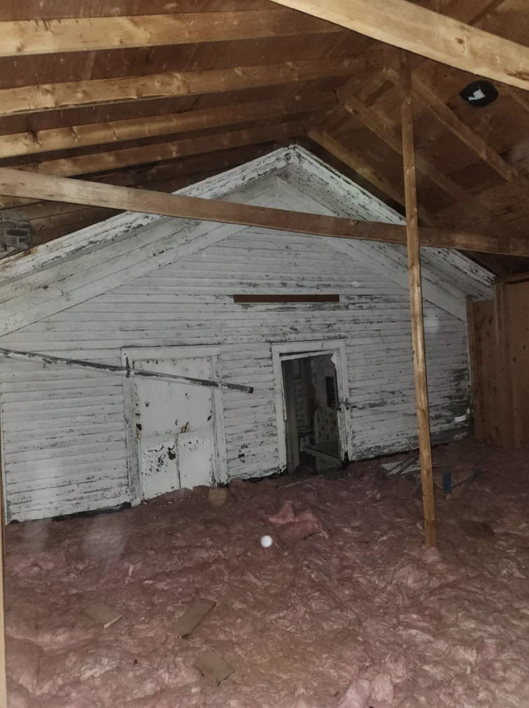 interesting posts - house in attic