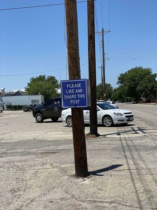 funny signs reddit - sing on a phone pole please like and share this post