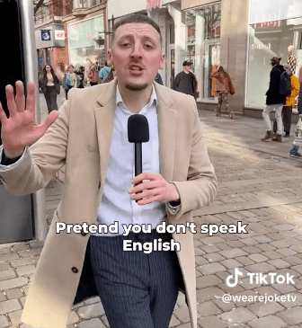 British Tiktoker Shares The 5 Ways To Avoid Street Salesmen We've All Used Once Or Twice - Jarastyle