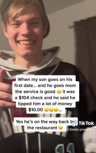 Mom Sends Son Back To Restaurant, After Finding Out He Only Tipped $10 On A $104 Bill - Jarastyle