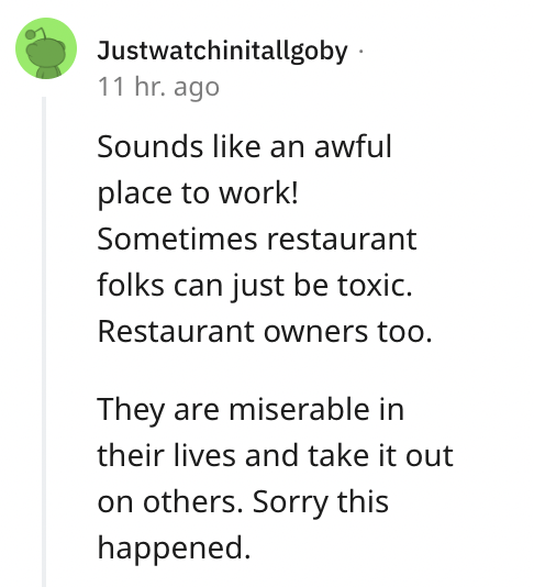 Server Vents Online After Saying They Were Fired Just For Calling A Salad 'Soggy' - Jarastyle