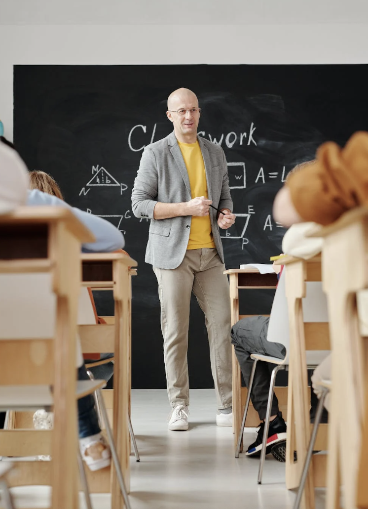 Student Gets Pro Revenge On Professor Who Would Rather Pontificate Than Just Teach The Class - Jarastyle