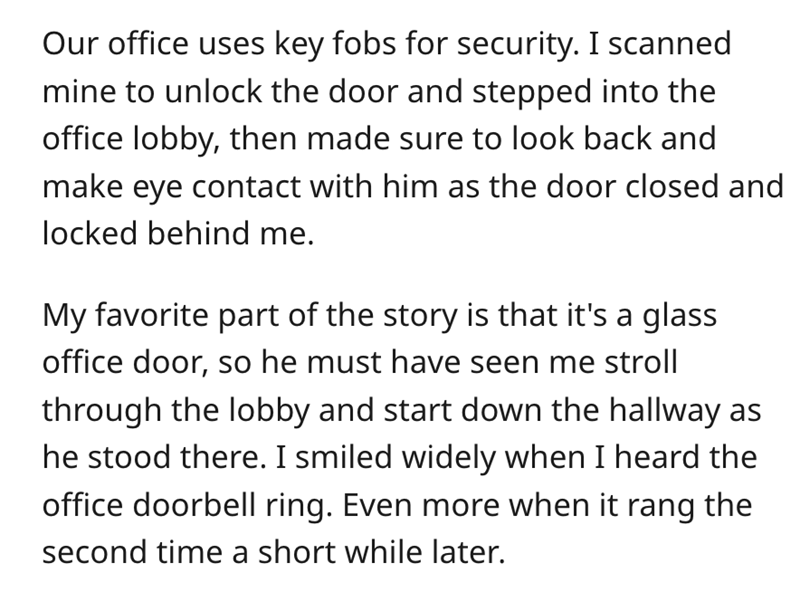 Office Worker Gets Petty Revenge Against Delivery Driver By Locking Him Out Because He Didn't Hold The Elevator - Jarastyle