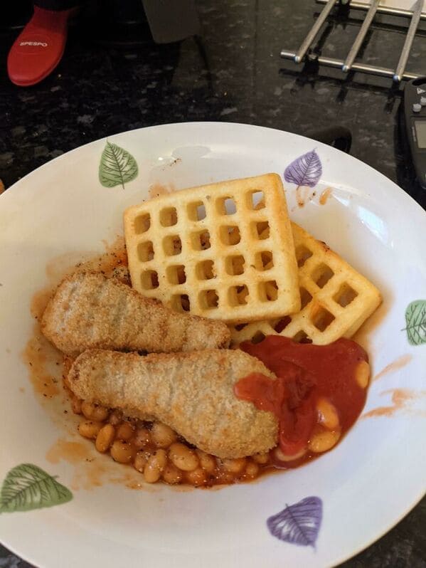 30 "Picky Eaters" Show Off Their Highly Questionable Go-To Meals - Jarastyle