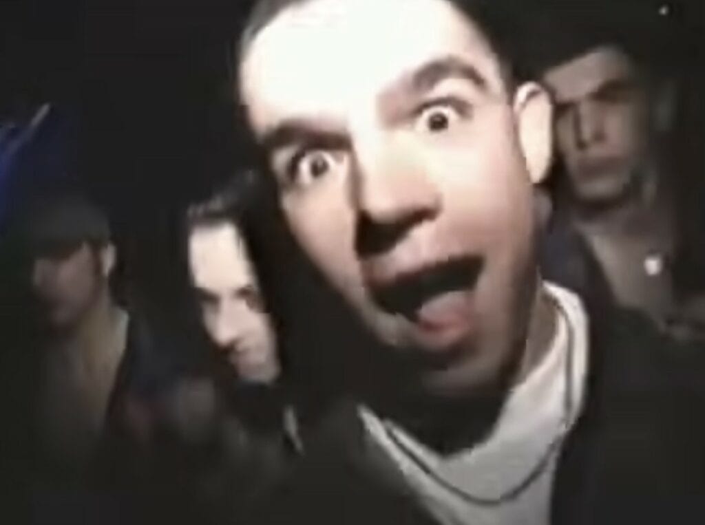 28 Nostalgic Photos Of '90s Raves That'll Have You Nts Nts Nts-ing ...