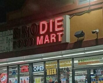 40 Neon Sign Fails That Are Unintentionally Hilarious