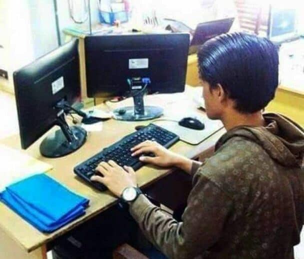 35+ Insane DIY Computer Setups That Would Make Tech Support Cry