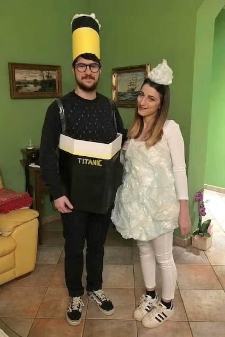 37 Funny Couples Halloween Costumes That Made The Party Stop For A Second(00)