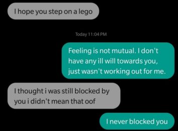 45 Funny And Awkward Text Messages That'll Make You Glad You're Not The ...