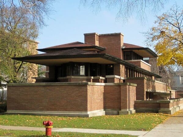 https://en.wikipedia.org/wiki/Robie_House