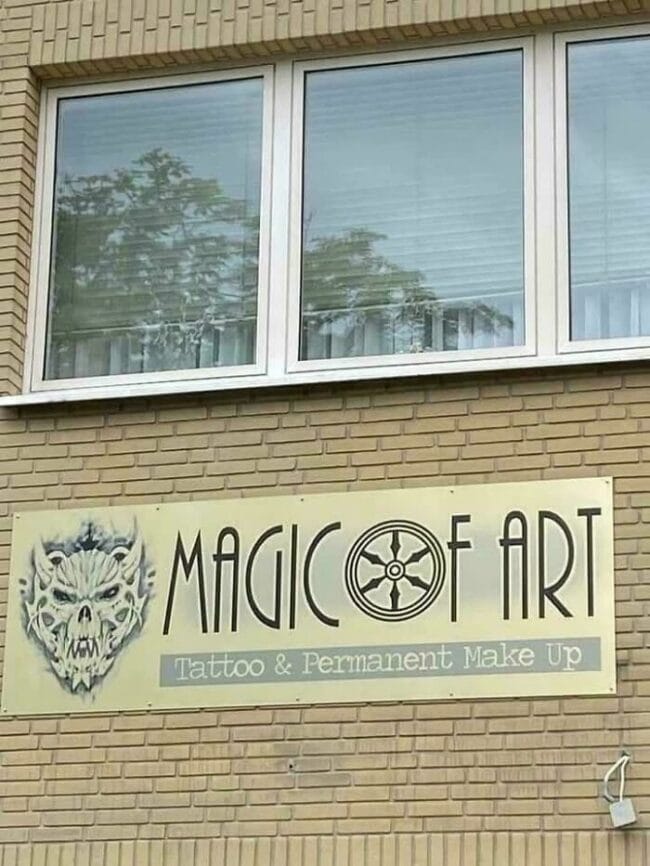 35 Ridiculously Bad Design Fails That Somehow Got Approved