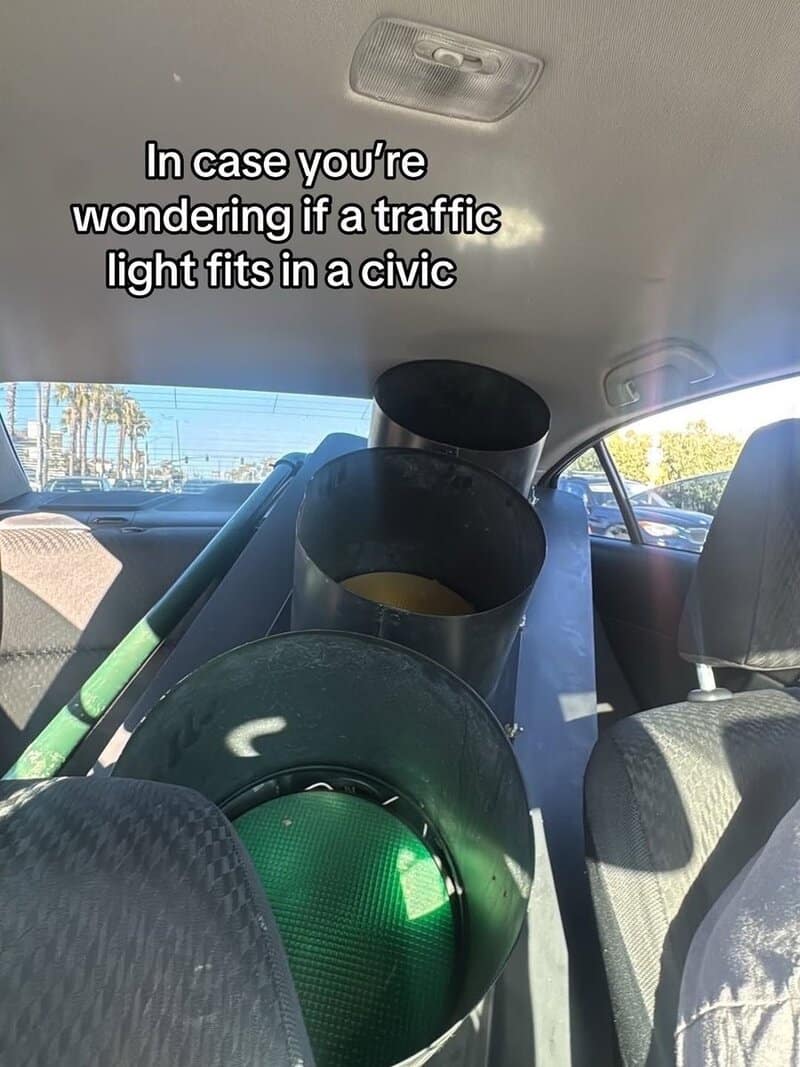 In case you're wondering if a traffic light fits in a civic.