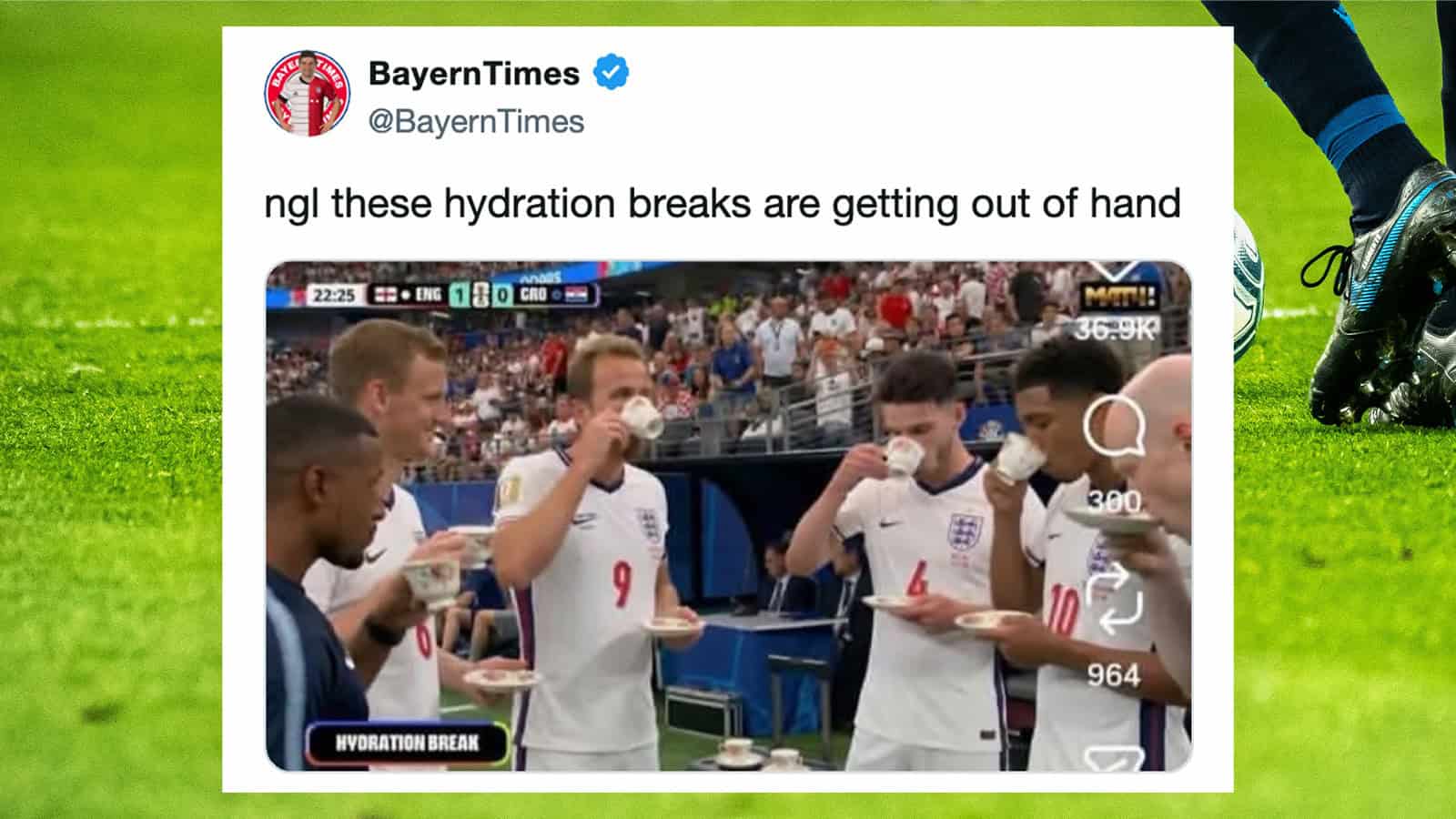 BayernTimes tweet about hydration breaks during a match, showing players drinking water.