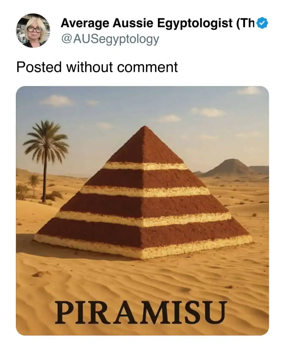 Pyramid in desert with palm tree, labeled "PIRAMISU" at the bottom.