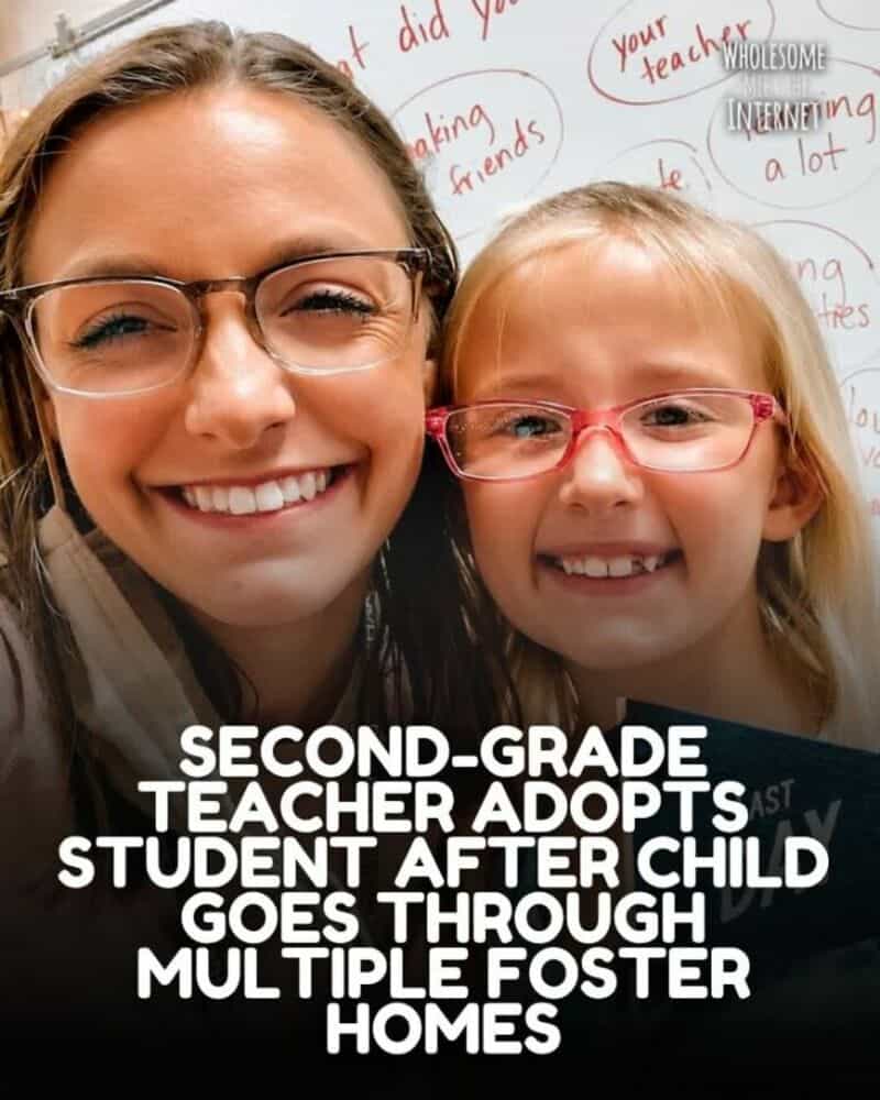 Smiling woman and girl with glasses in front of a whiteboard.