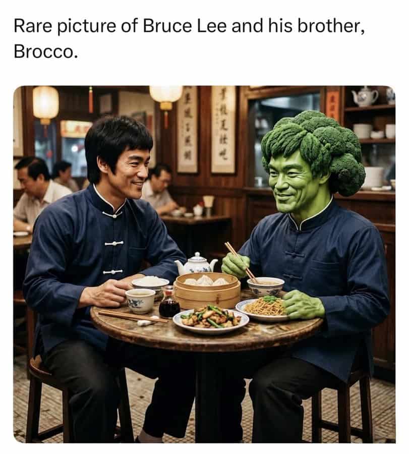 Rare photo of Bruce Lee and his brother Brocco dining together in a restaurant.