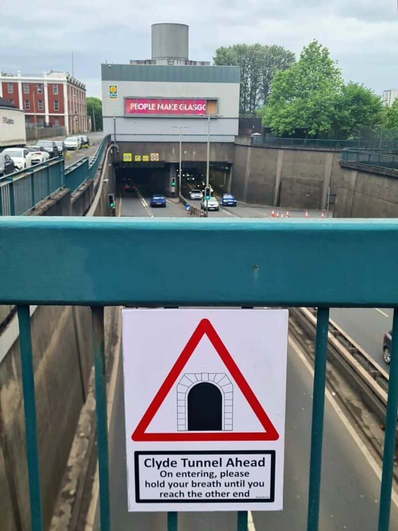 Clyde Tunnel ahead sign with warning about entering the tunnel.