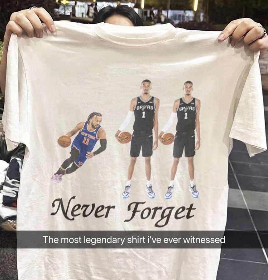 T-shirt with images of Kawhi Leonard and DeMar DeRozan, with 'Never Forget' text.