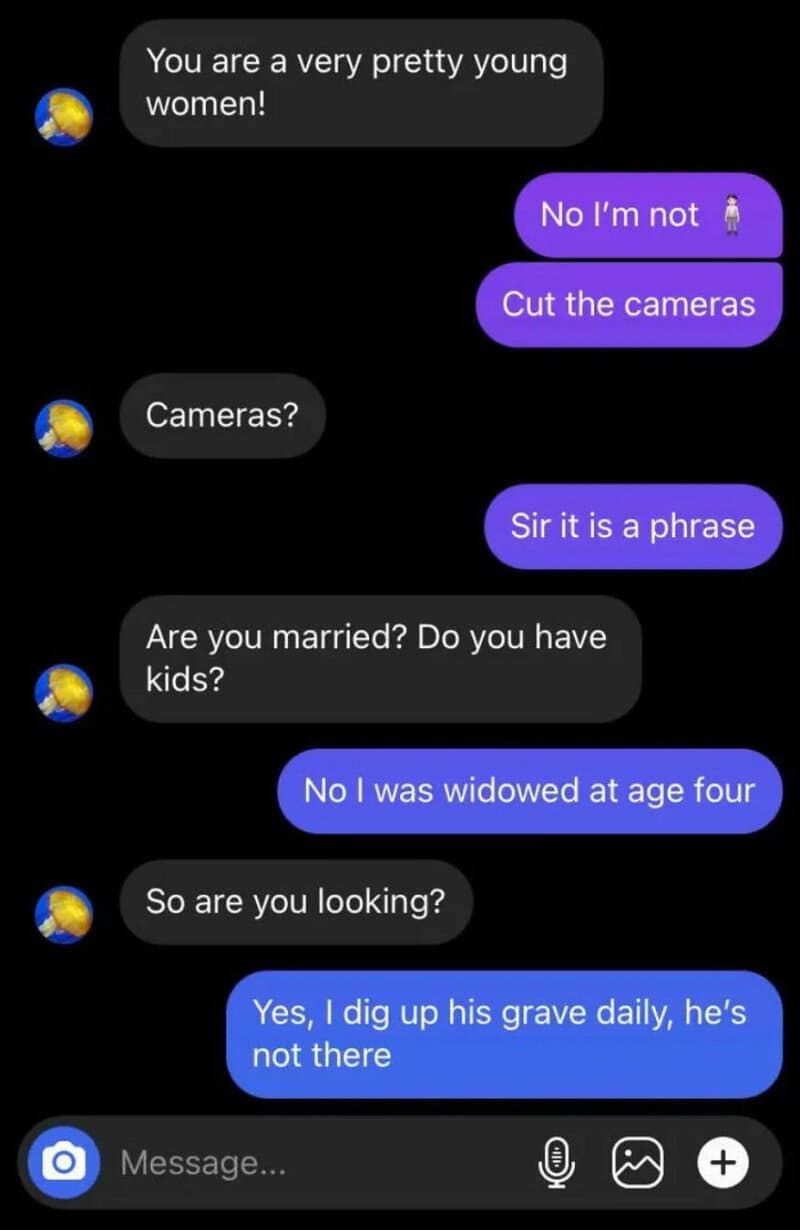 Text conversation about women, cameras, and a widowed man.