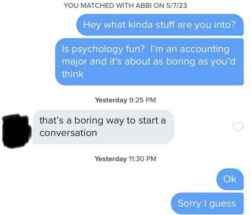 Text conversation about psychology and boring conversation start.