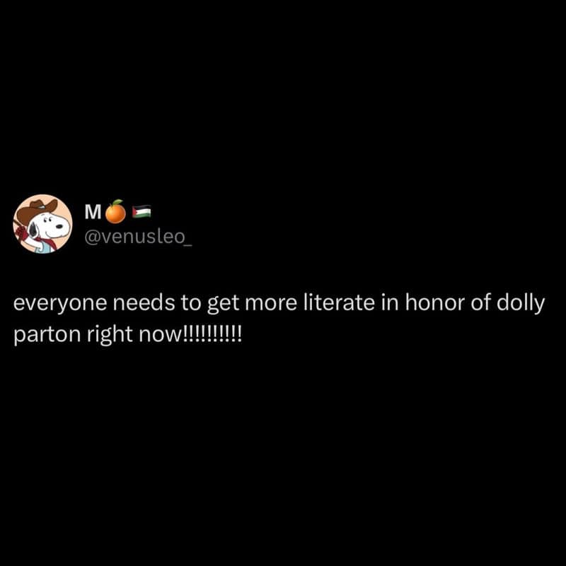 Twitter post by @venusleo_ about Dolly Parton and literacy.