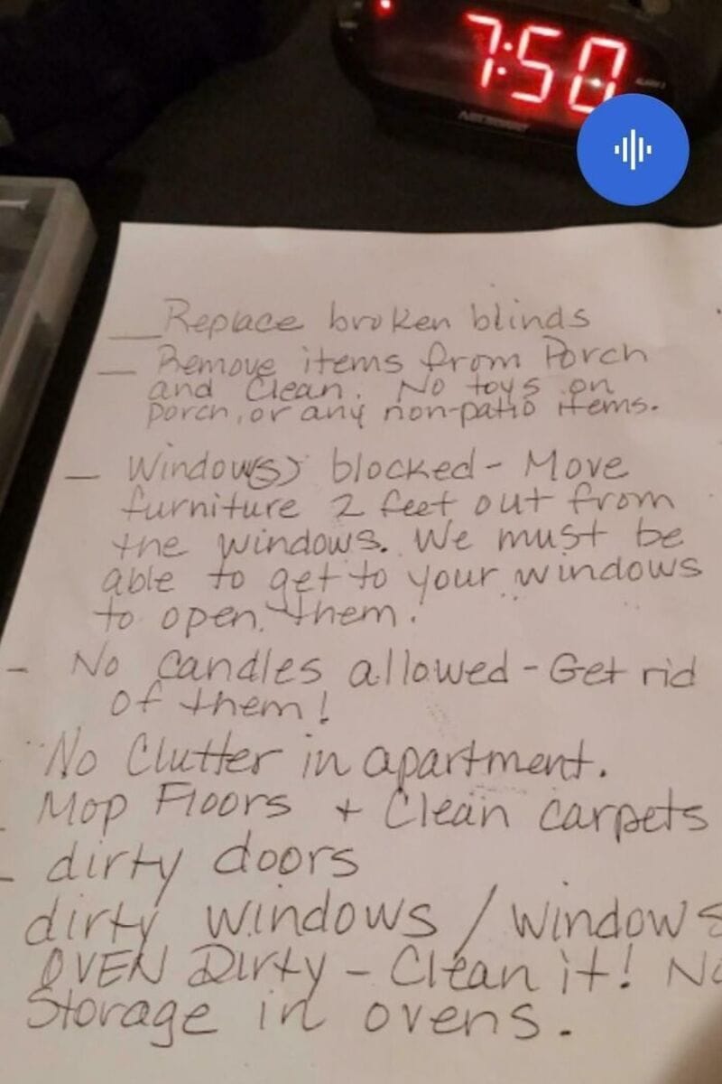 List of landlord complaints including broken blinds, blocked windows, and dirty doors.
