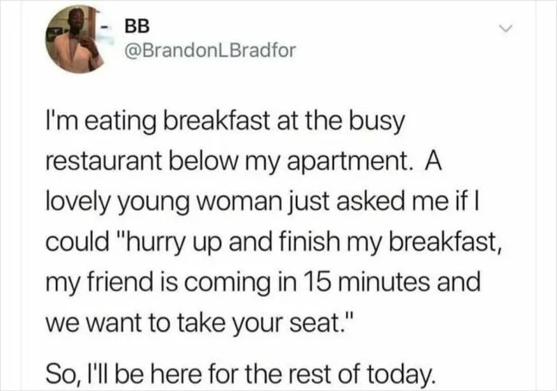 Twitter post by BB about eating breakfast at a busy restaurant.