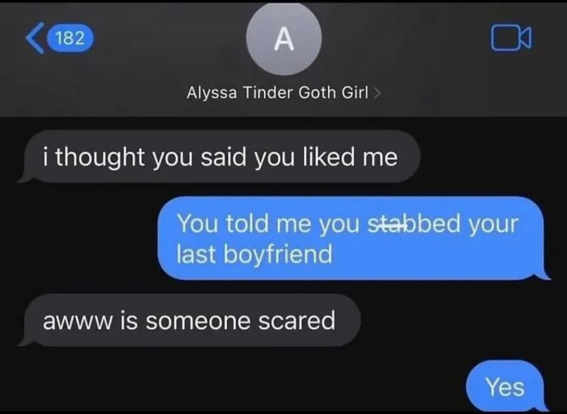 Text conversation about liking someone and being scared of the last boyfriend.